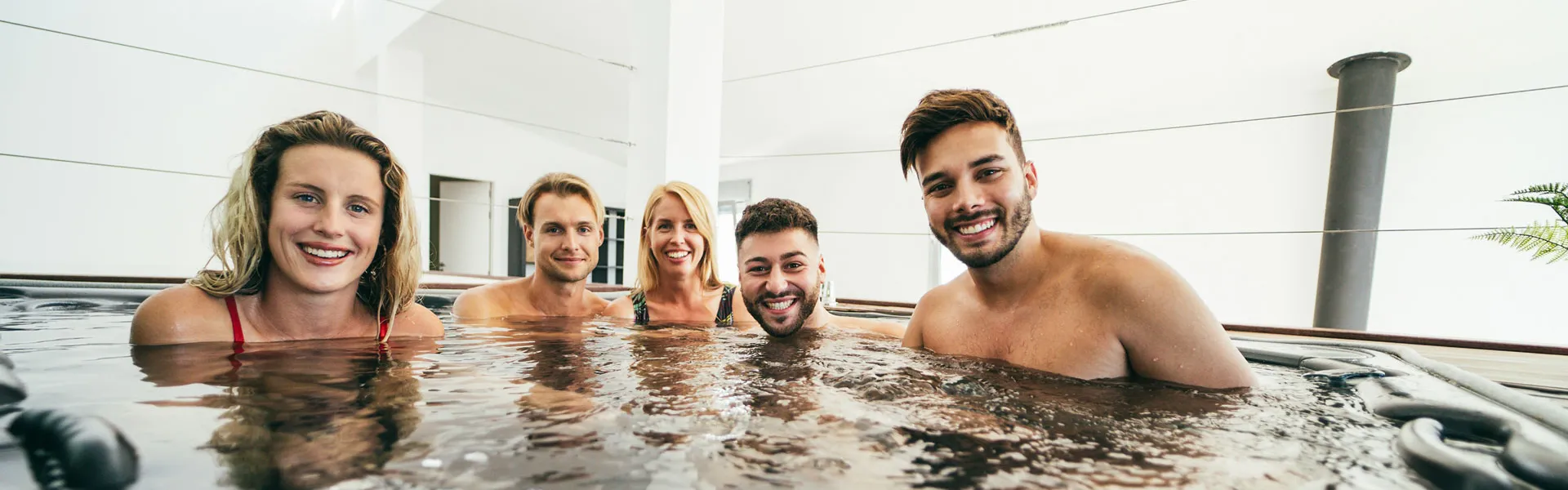 banner-people-hot-tub banner-people-hot-tub