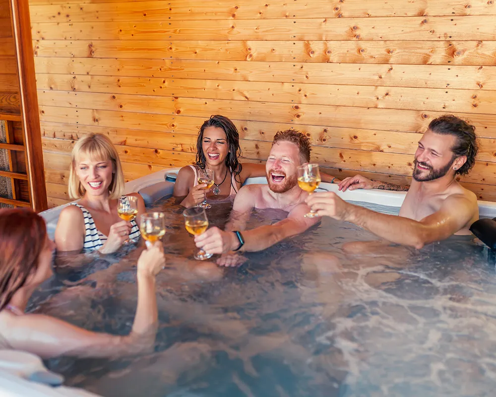 5-person-hot-tub
