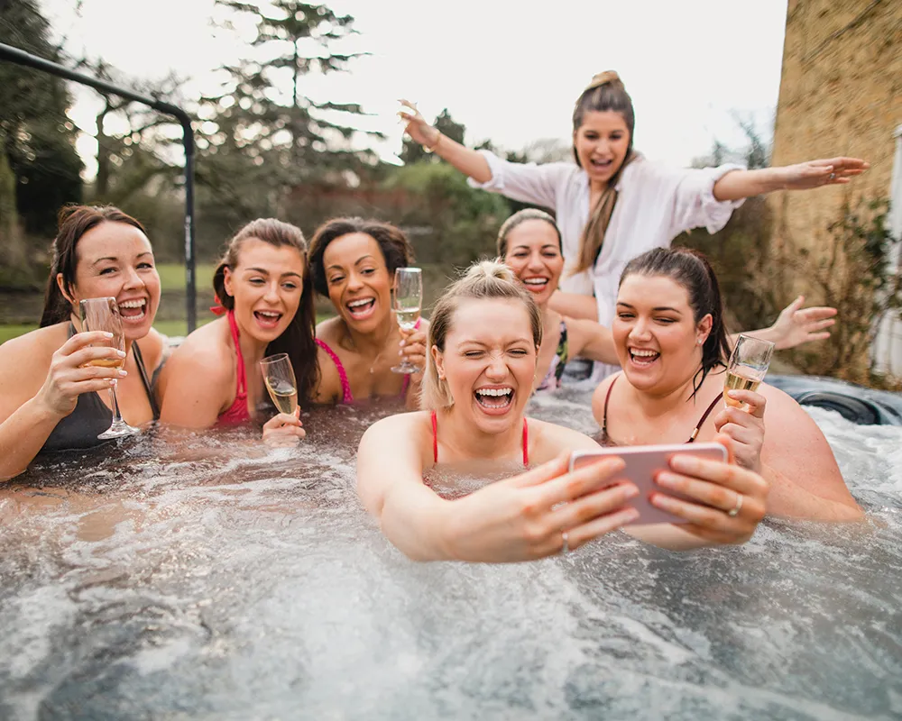 7-person-hot-tub