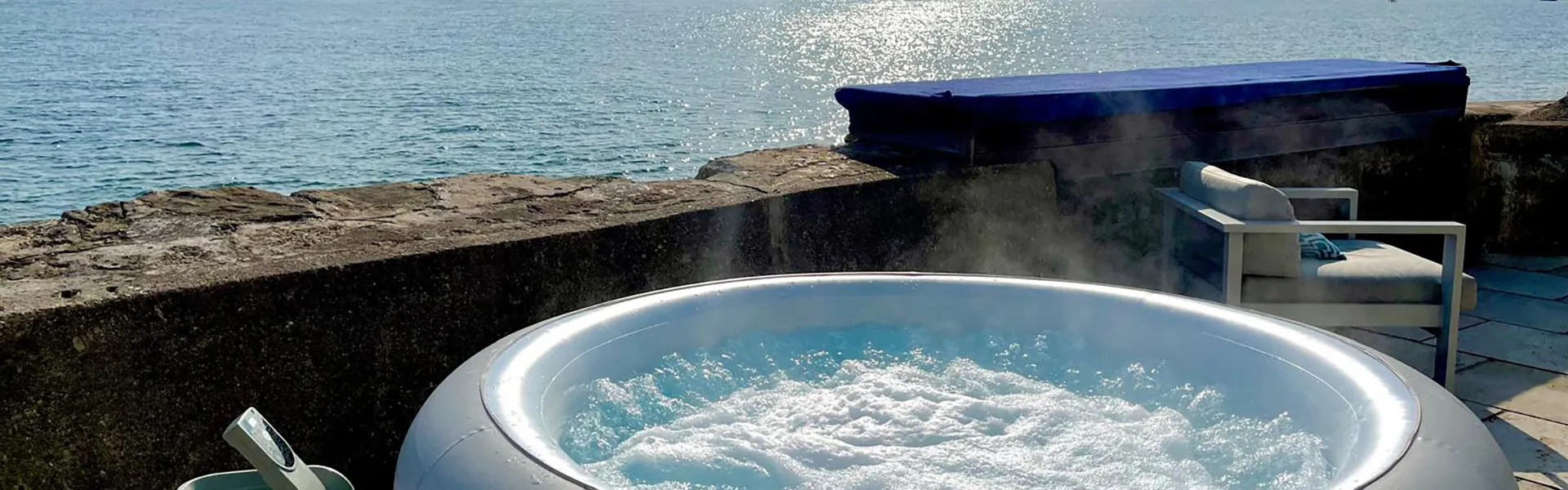 banner-hot-tub-hire banner-hot-tub-hire